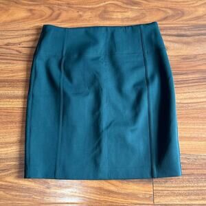 Lululemon & Go Cityfarer ‘Dark Fuel Green’ Stretch Mini Skirt - SZ 8
